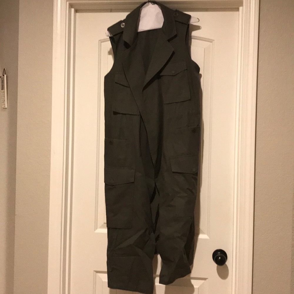Who What Wear Sleeveless Trench Coat